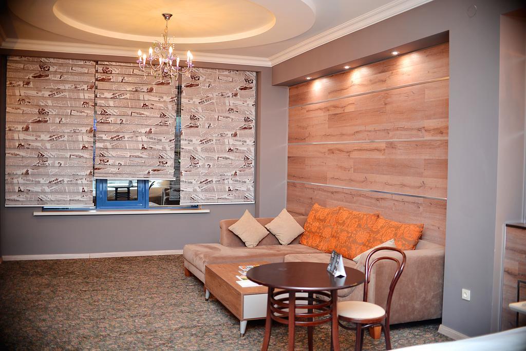 Sapar Standart Hotel Šymkent Exteriér fotografie